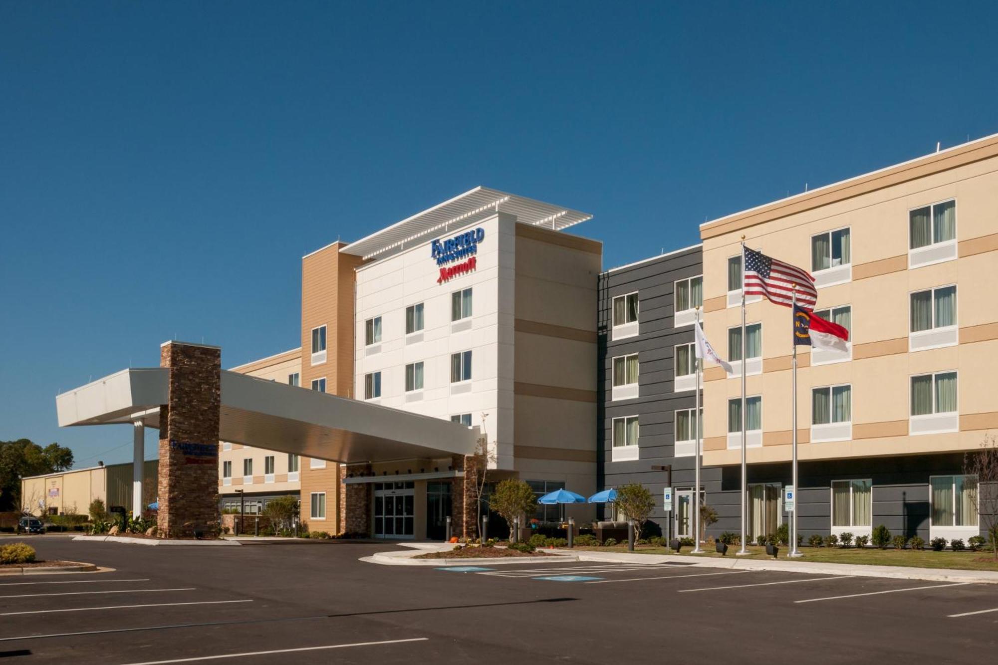 Fairfield Inn & Suites By Marriott Fayetteville North Экстерьер фото