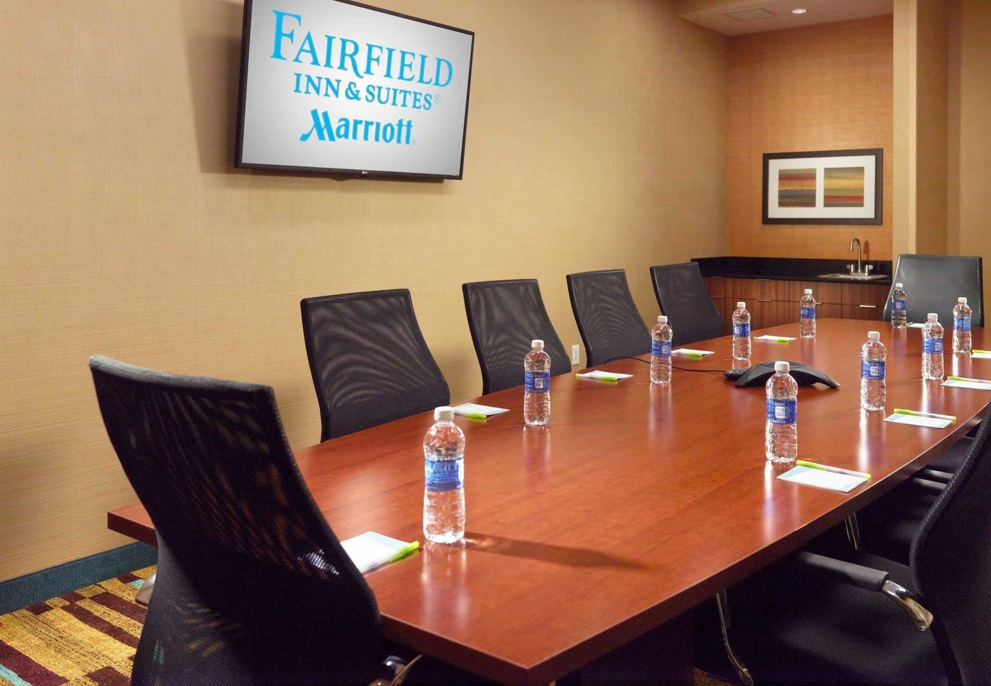 Fairfield Inn & Suites By Marriott Fayetteville North Экстерьер фото